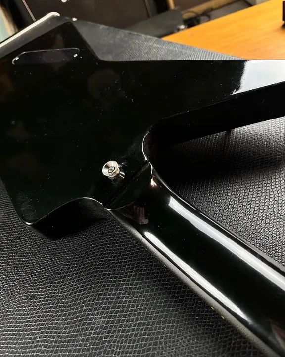 GIBSON EXPLORER EBONY 2008 COM CASE - Foto 5