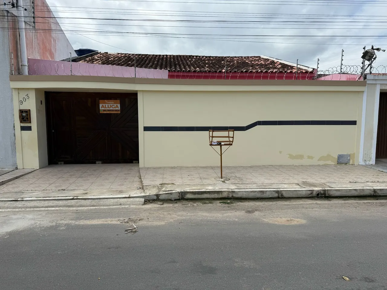 Imóvel para aluguel com 200 metros quadrados com 3 quartos em São Luiz - Arapiraca - AL