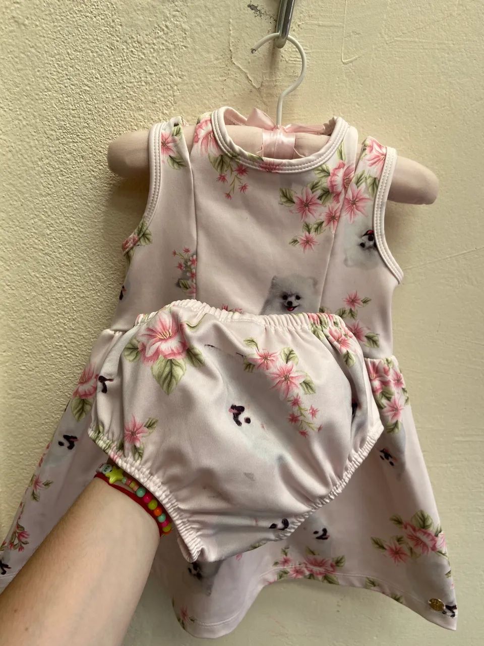 Vestido e calcinha 