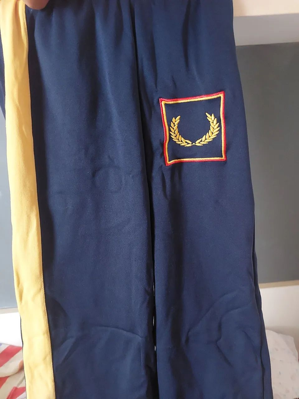 Calça escolar Colégio Camões Freguesia 