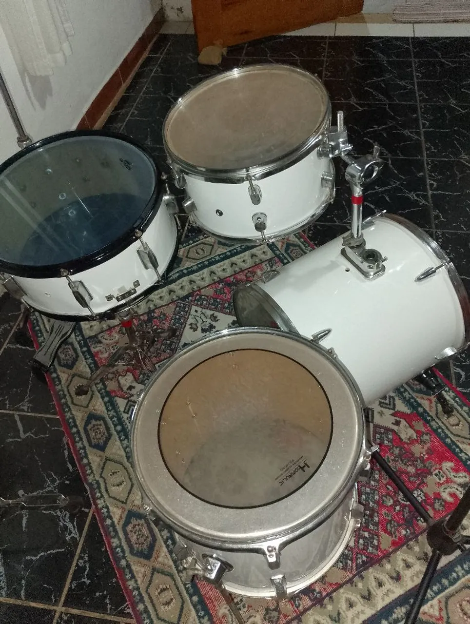 Bateria Acústica Branca Completa valor 1.200