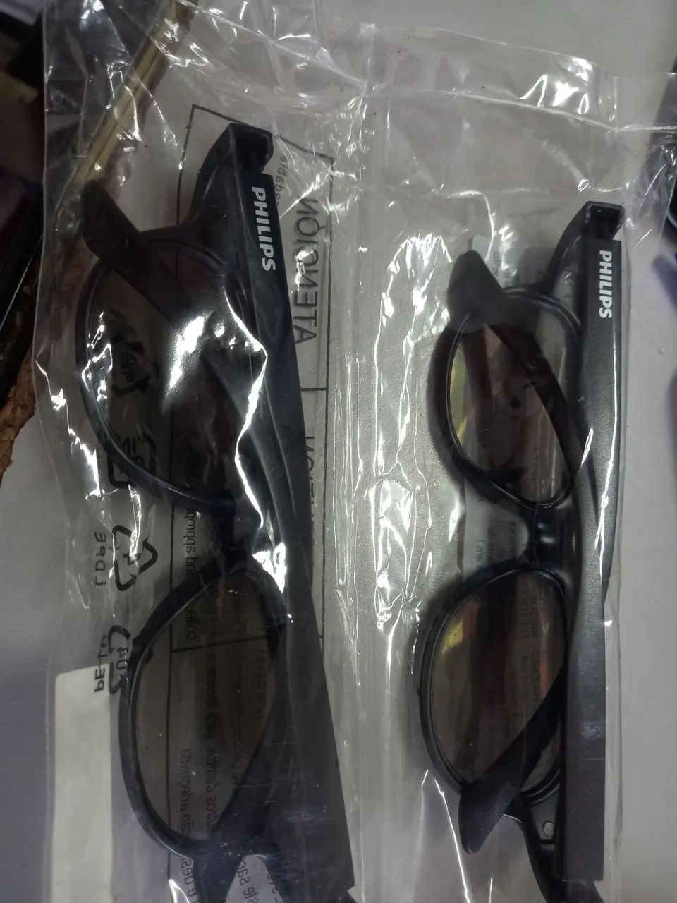 2 Óculos de proteção para TV 3D - Foto 2