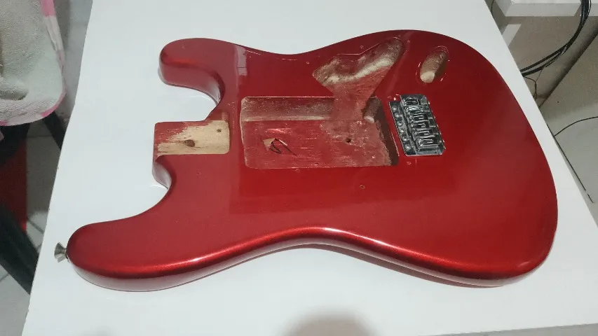 Corpo guitarra stratocaster