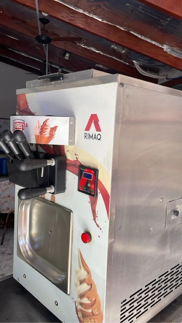 Máquina de sorvete 3 bicos