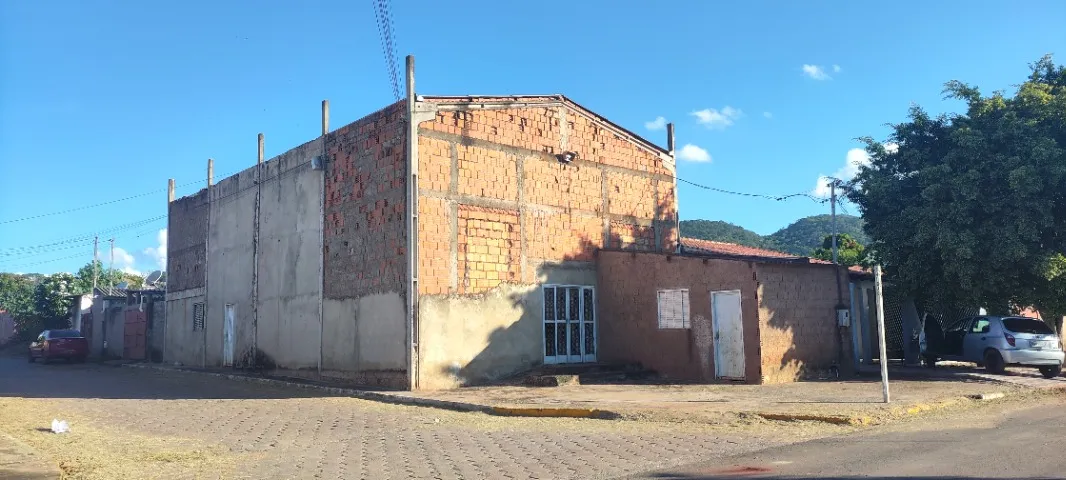 Galpão para Aluguel / Venda no Previsul