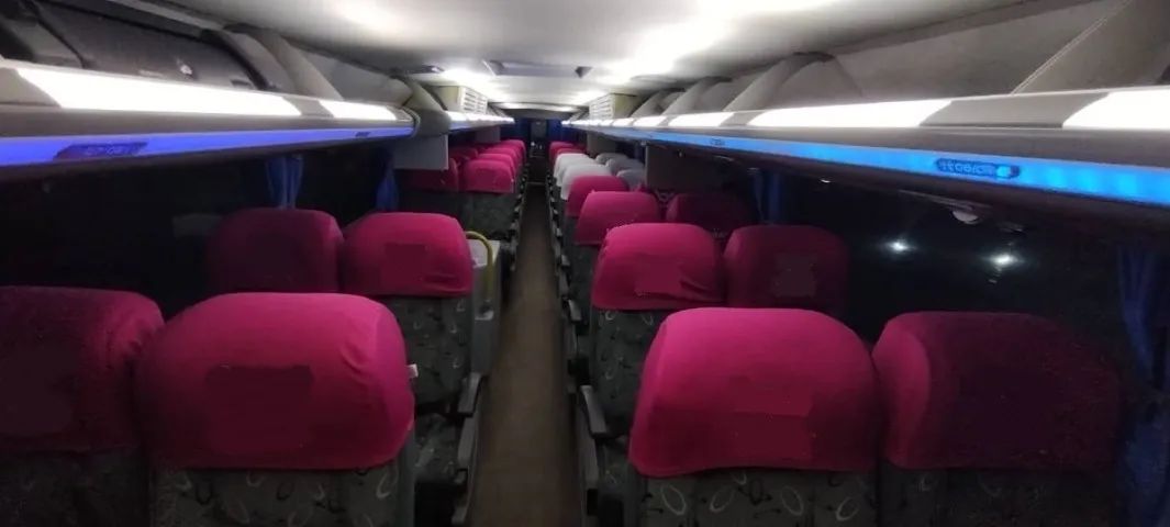 ÔNIBUS RODOVIÁRIO DE TURISMO COMIL CAMPIONE DD VOLVO B 450R 8×2 - ANO/MODELO: 2014/2014 - Foto 5