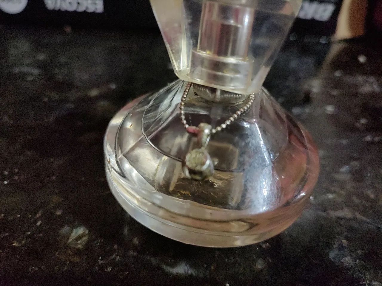 Perfume feminino em frasco de cristal luminária  - Foto 3