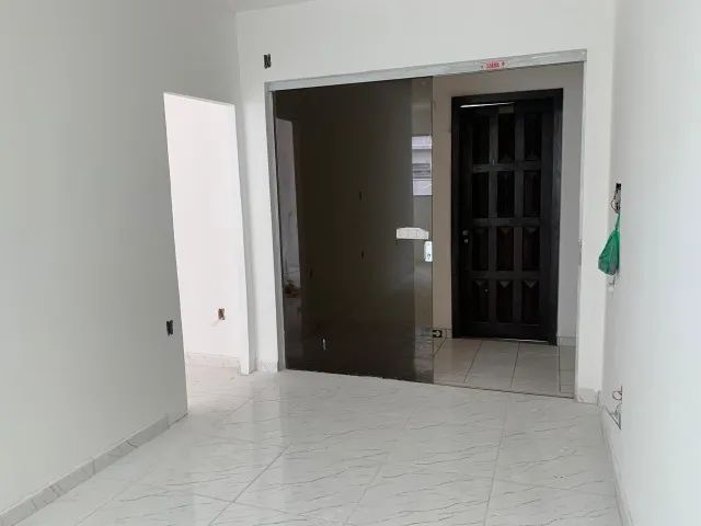 Sala comercial, 40m² no Ed. Antônio Velho