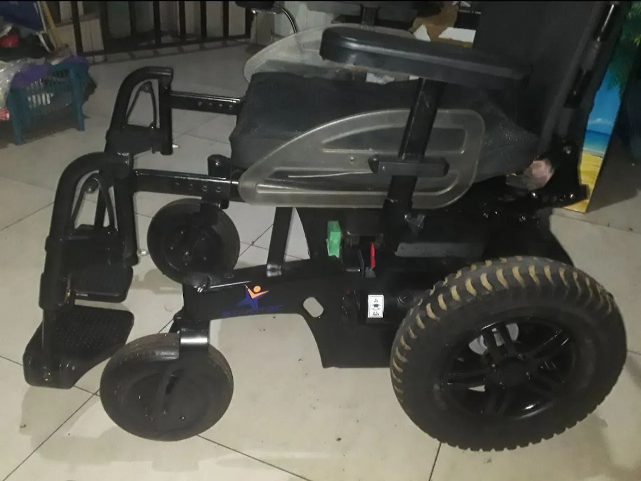 Cadeira de rodas motorizada OTTOBOCK. - Foto 2