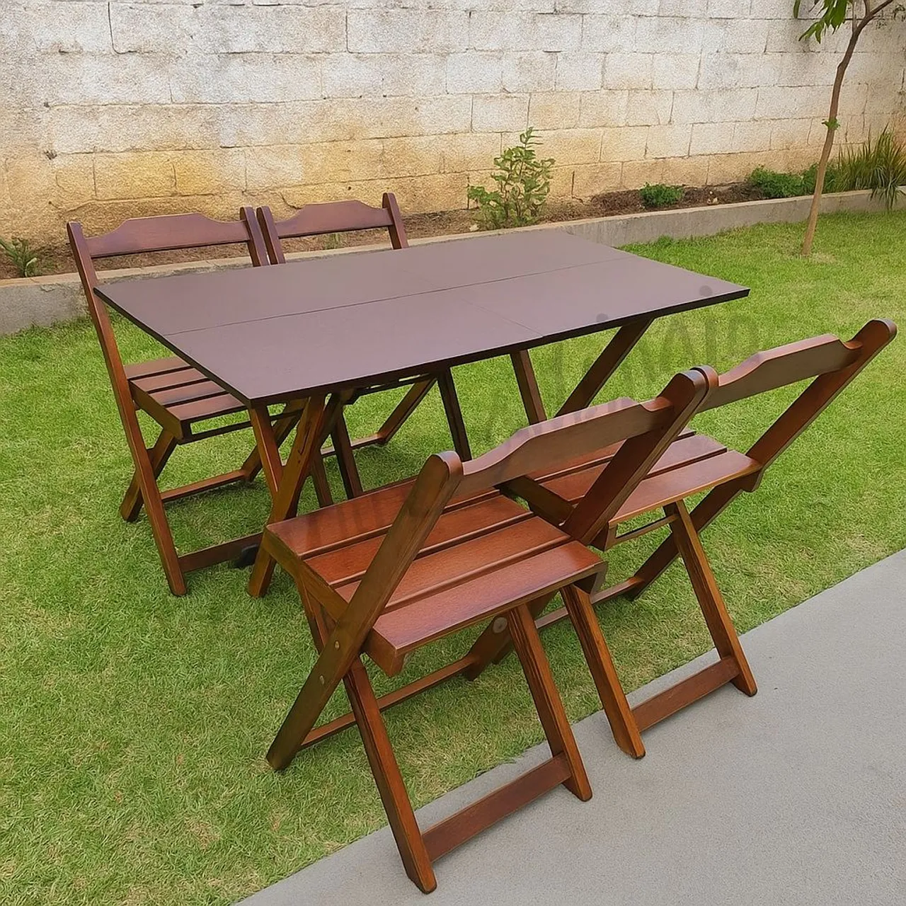 Conjunto mesa 1,20x70 com 4 cadeiras