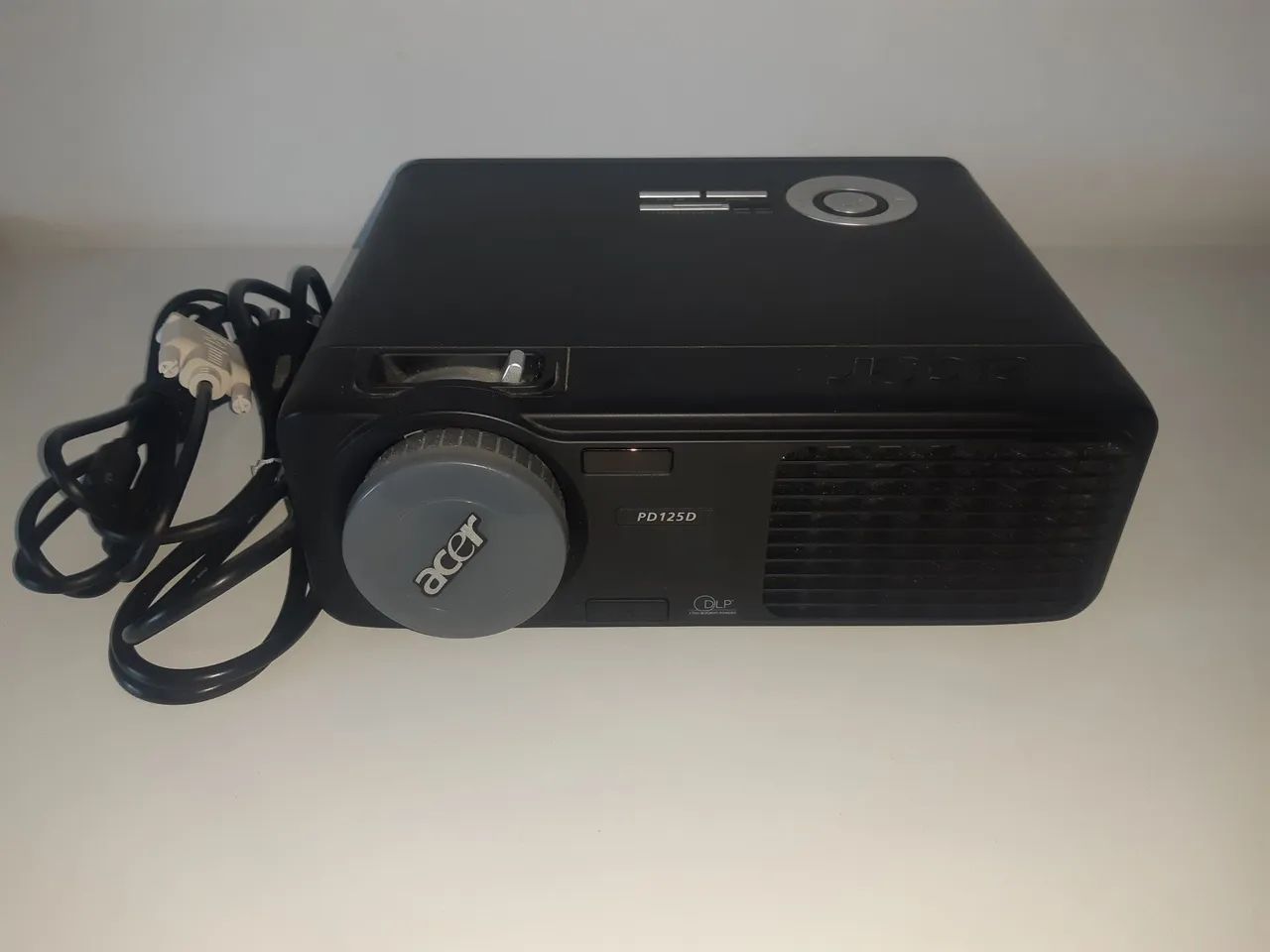 Projetor Acer PD125D