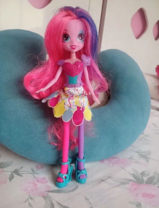 Boneca My Little Pony Rainbow Dash - Estilo Rock - Foto 5