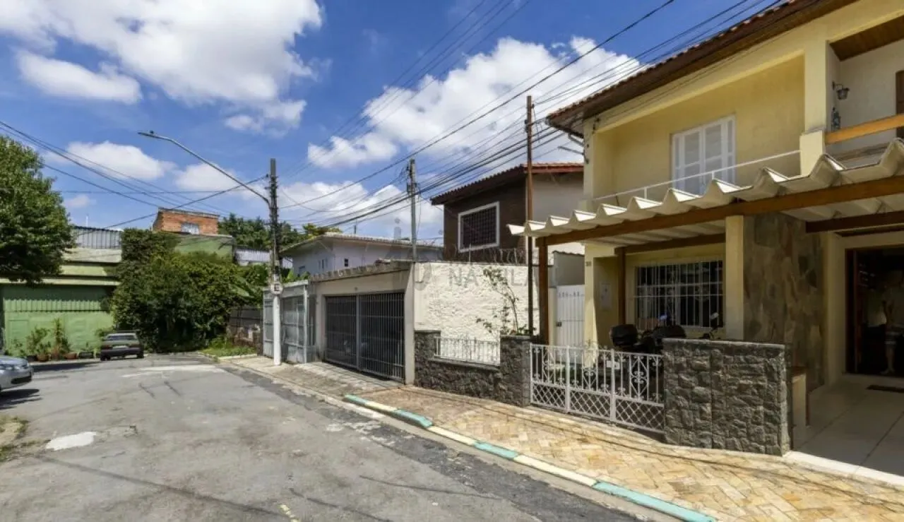 Casa de vila a venda, próximo ao Metrô São Judas, Planalto Paulista