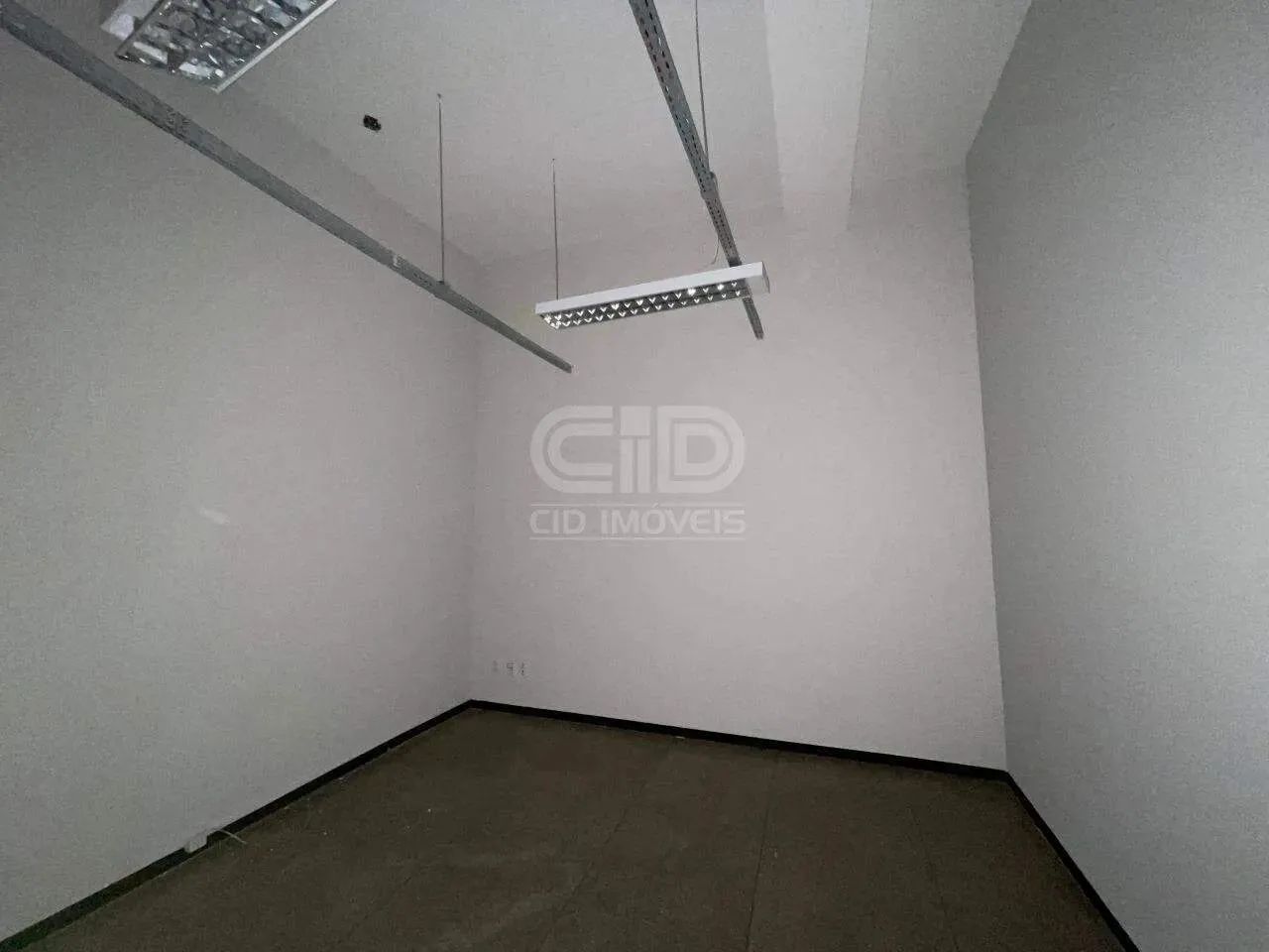 Prédio com 5 pavimentos e com mais de 2.000 m² próximo à Santa Casa - Foto 4