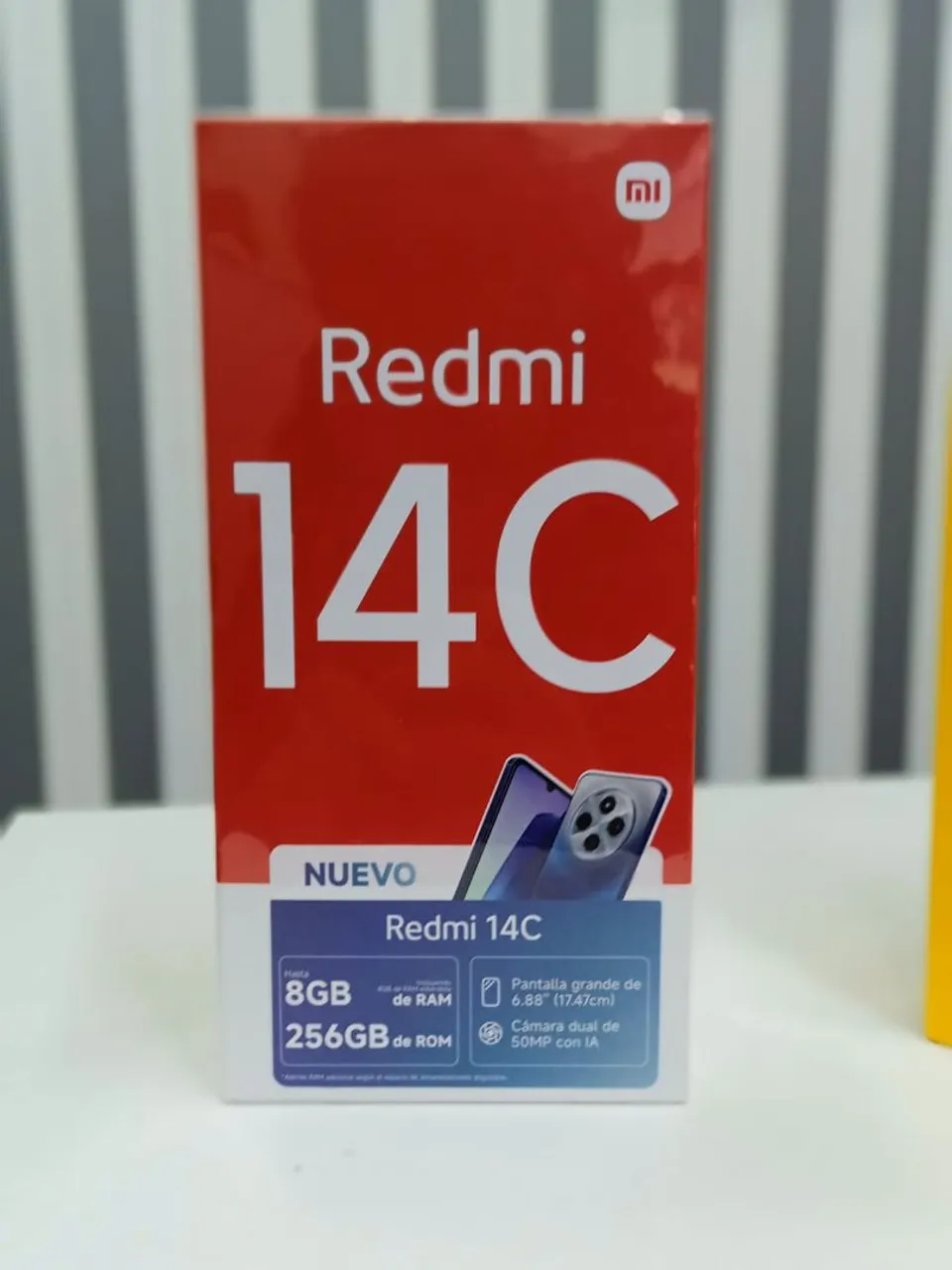 XIAOMI REDMI 14C 256gb 8gb ram NOVO LACRADO