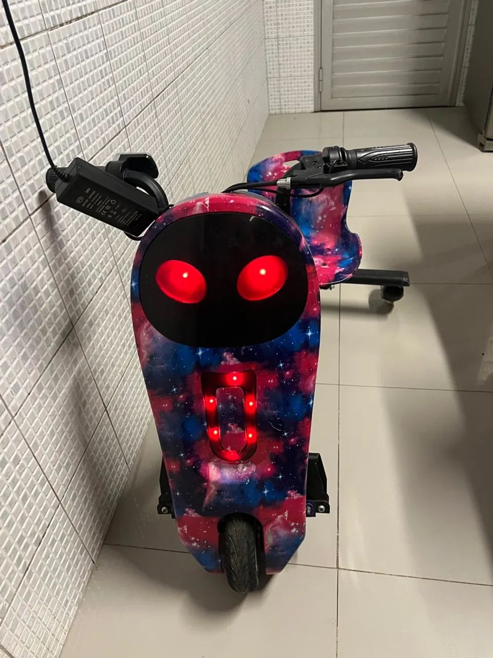 Patinete Elétrico com Luzes LED - Foto 3