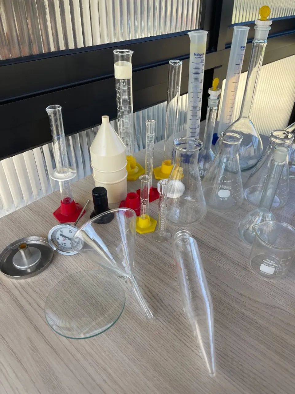 Lote  completo de Vidrarias de Laboratório  - Foto 2