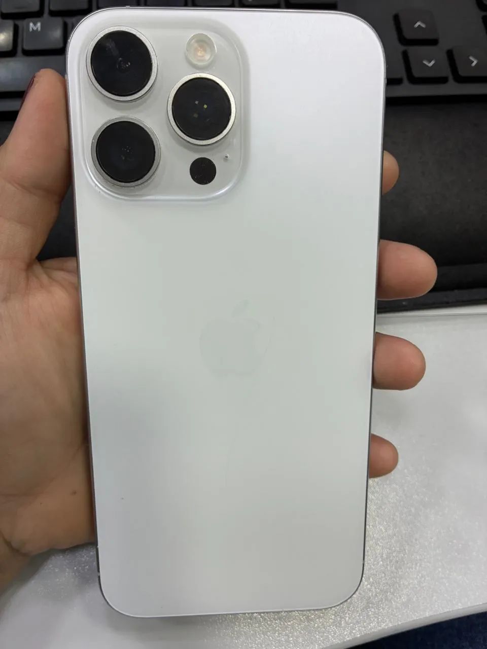 iPhone 16 pro max 