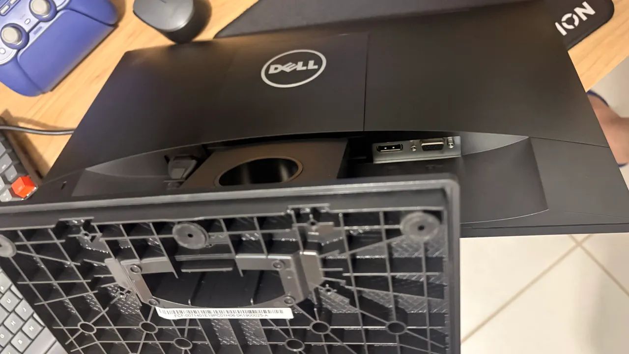 Monitor Dell 18.5 Pol com DisplayPort - Foto 3