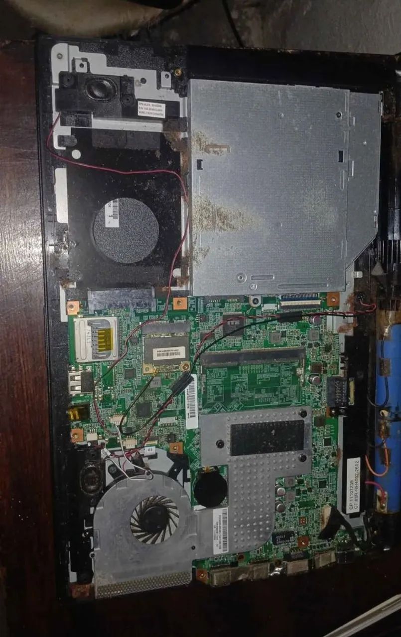 Notebook compaq (quebrado) - Foto 4