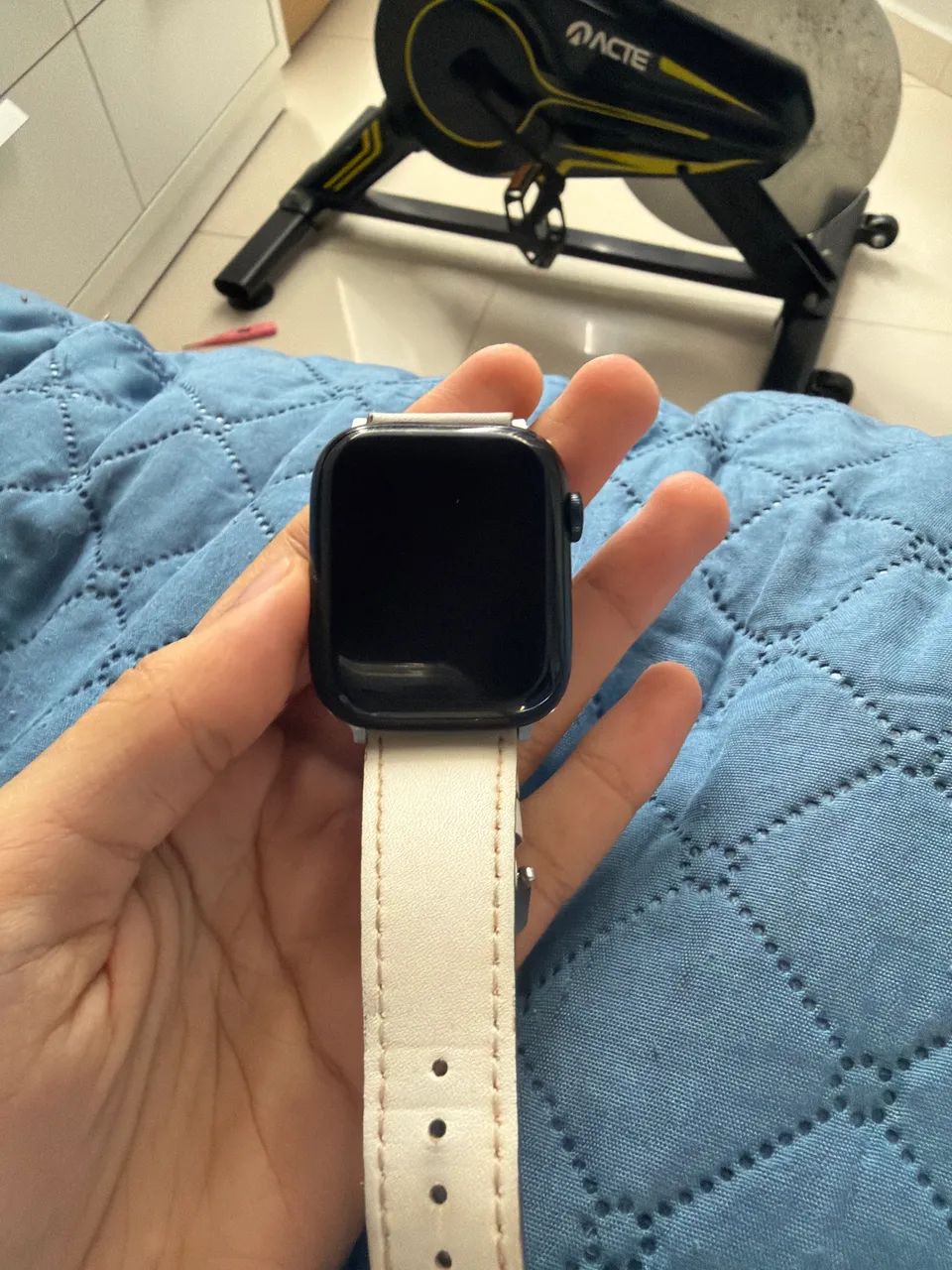 Apple Watch 8 45mm 