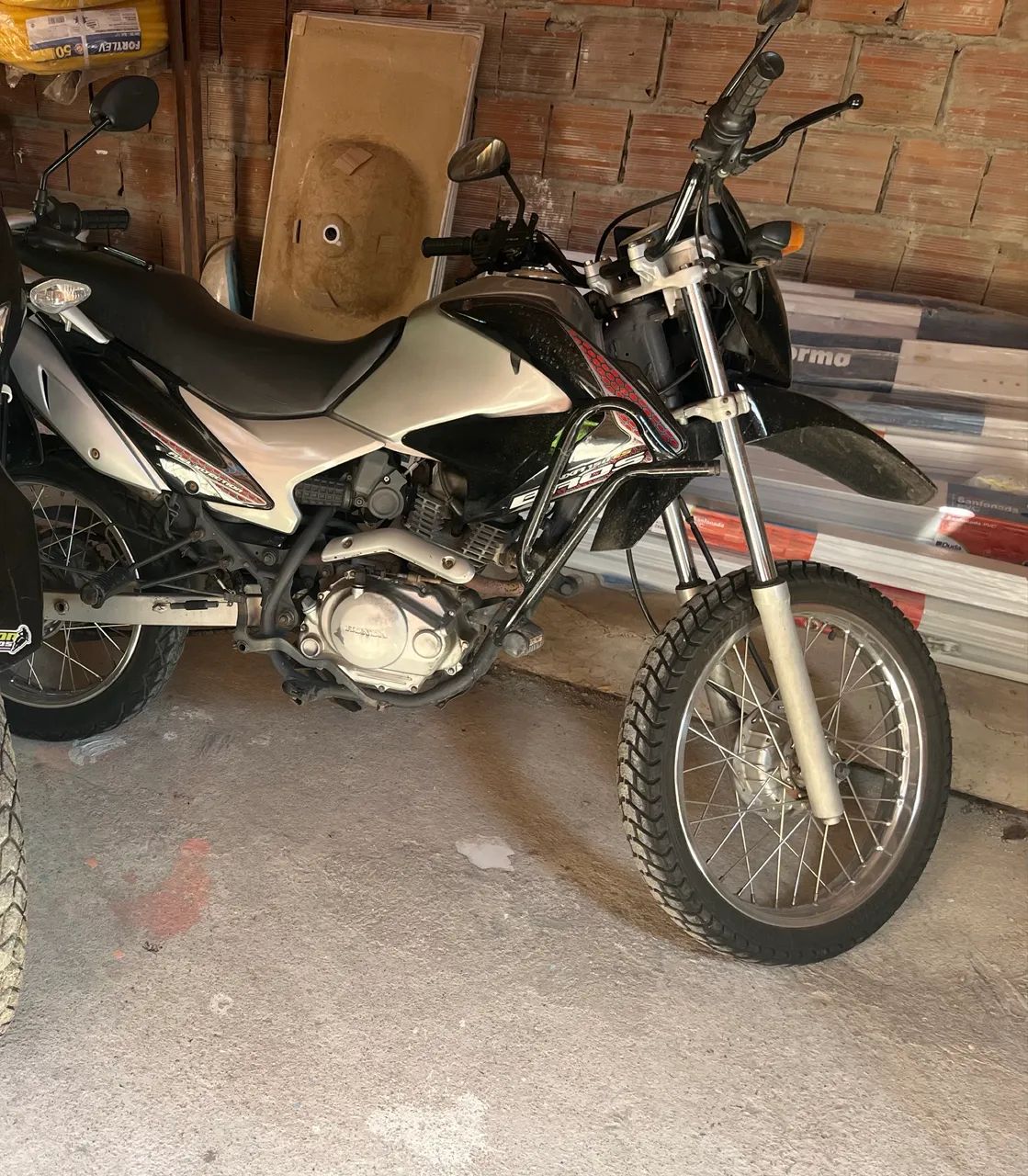 NXR BROS 150cc - Foto 2