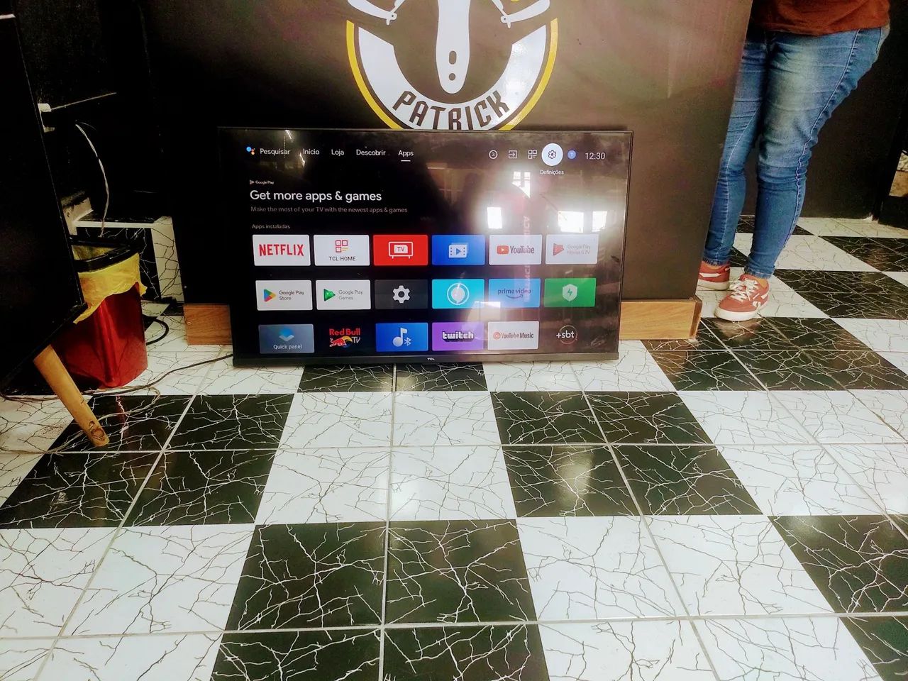 Vendo.smartv TCL 43 polegadas top de linha em estado de nova borda infinita com Android  - Foto 5
