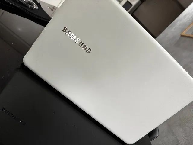 Notebook Samsung 16 GB RAM + SSD 256 GB - Excelente Estado - Foto 3