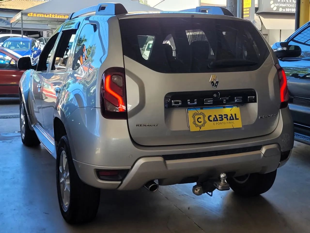 Renault Duster Dynamique 2.0 Hi-flex 16V Aut. 2017 - Foto 2