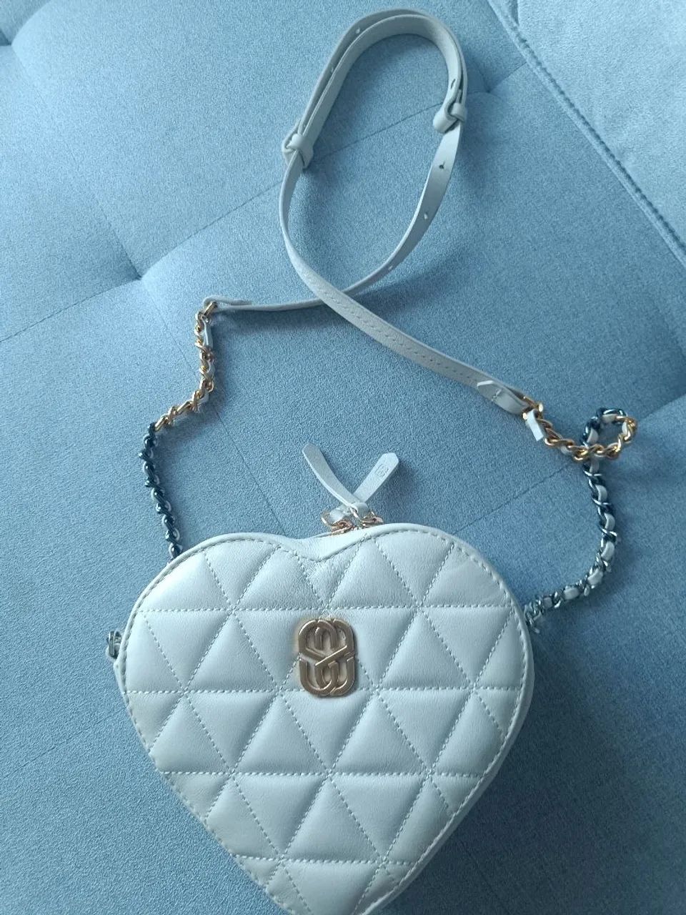 Bolsa Schutz love coração 