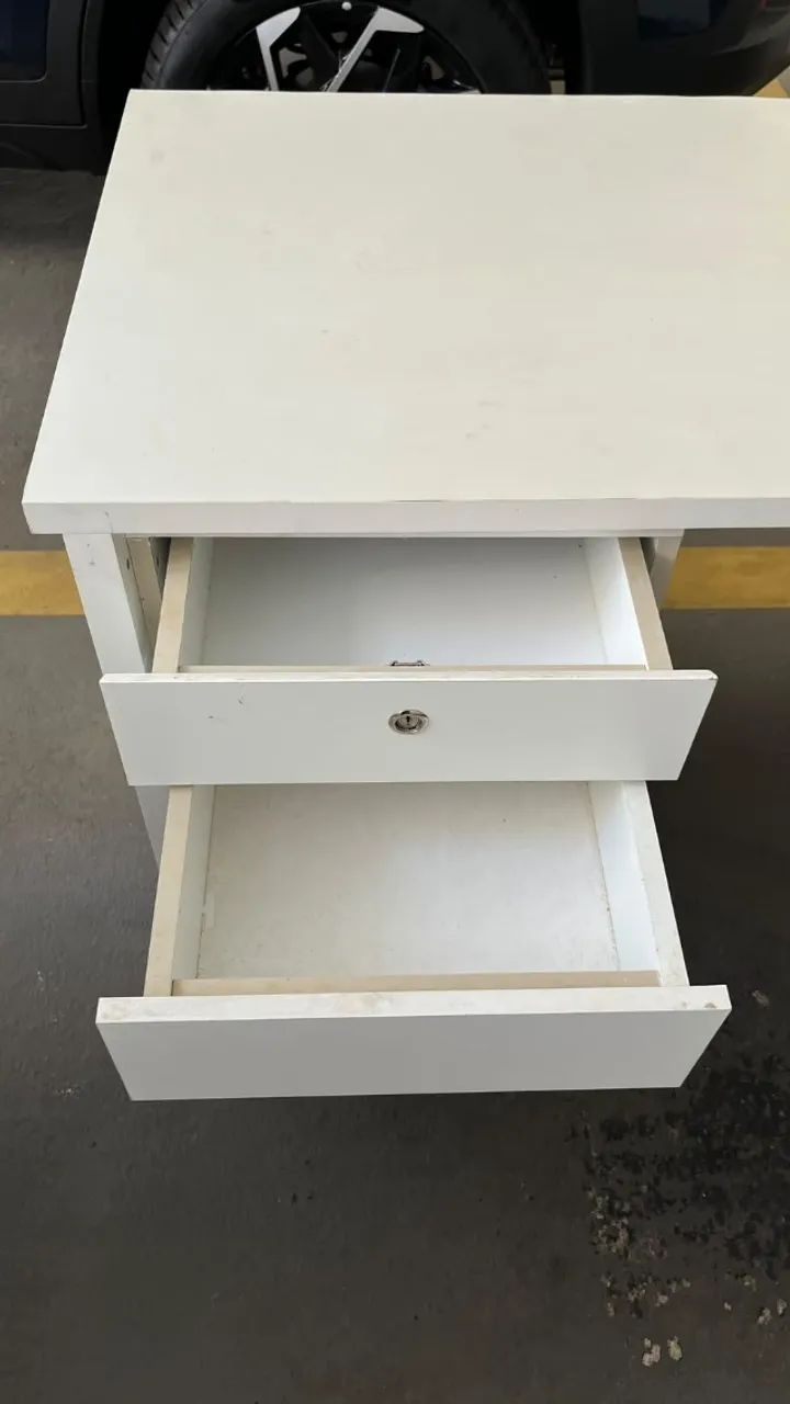 Mesa de escritório Branca mdf - Foto 5