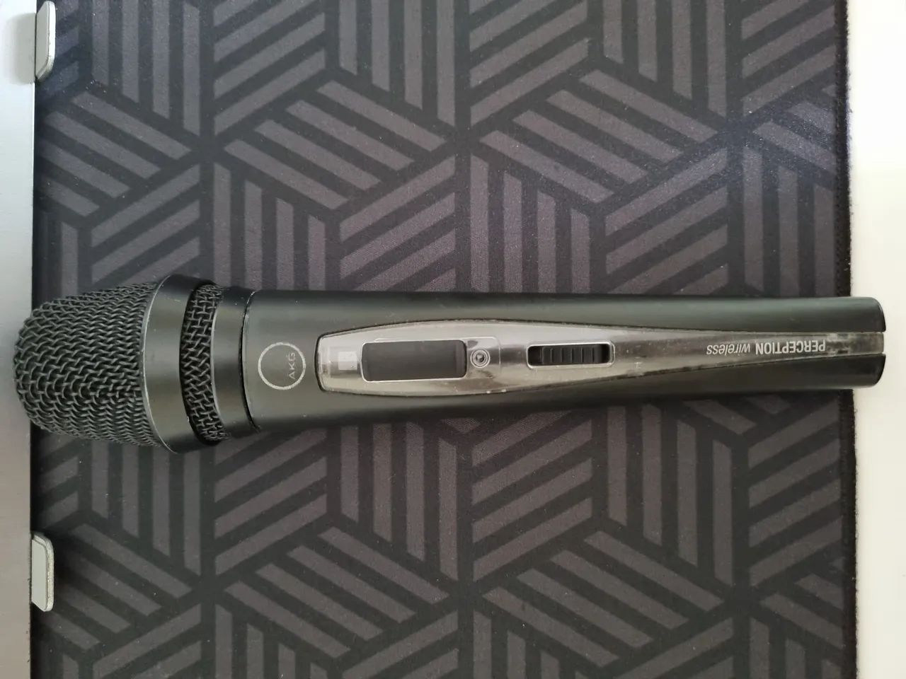 SEM BASE! Microfone sem fio AKG HT-45 