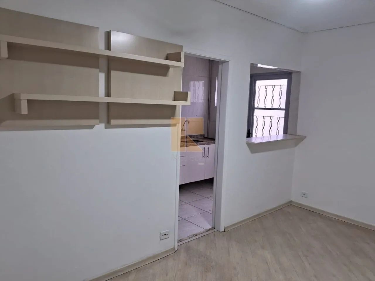 apartamento 2 dormitórios com ampla area de serviço