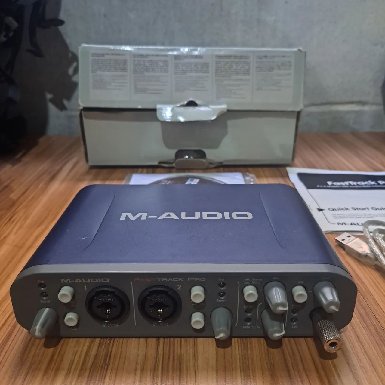 Interface de Audio M-Audio Fast Track Pro - Foto 2