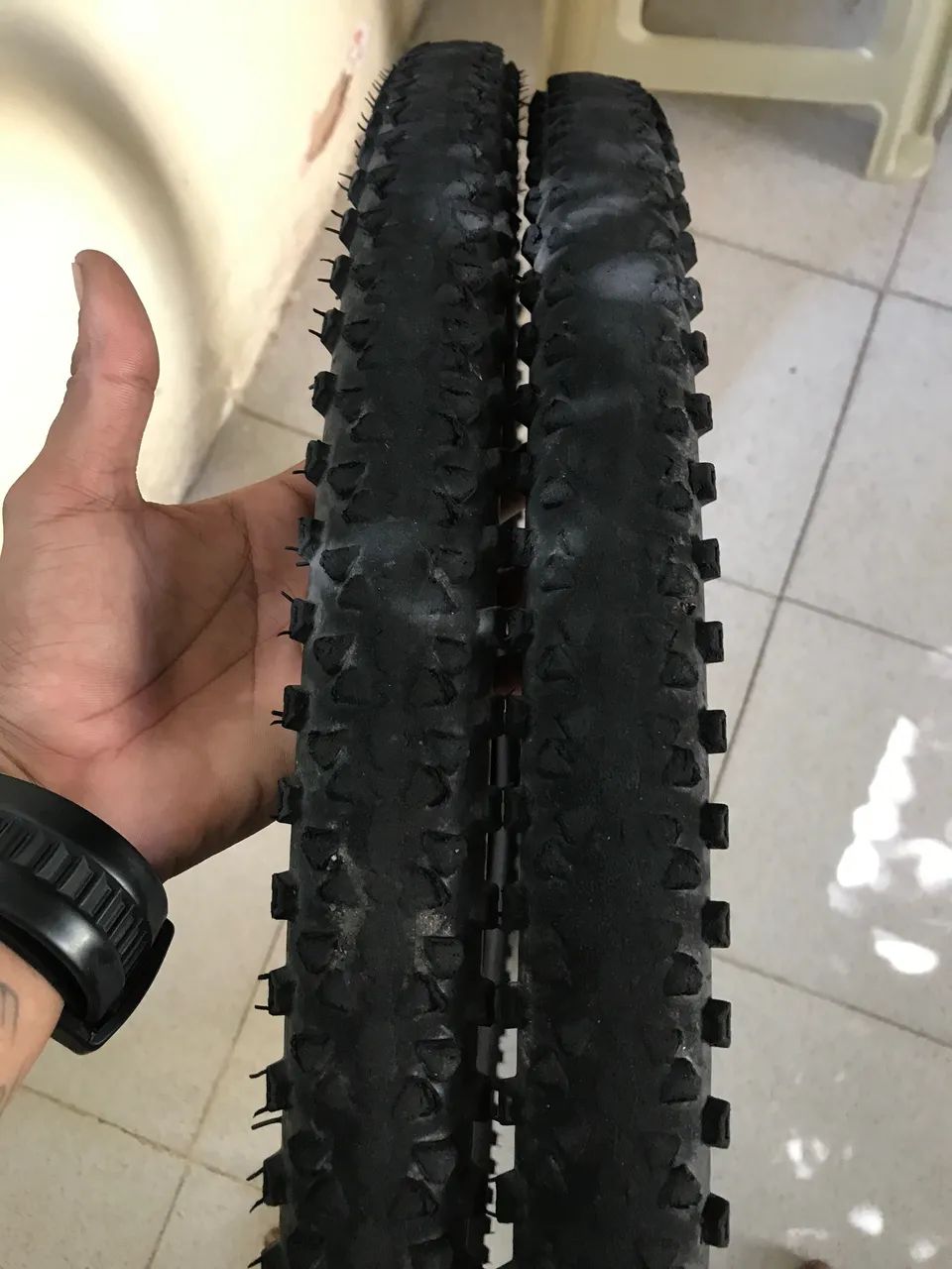 Par de pneus para aro 29 - Foto 2