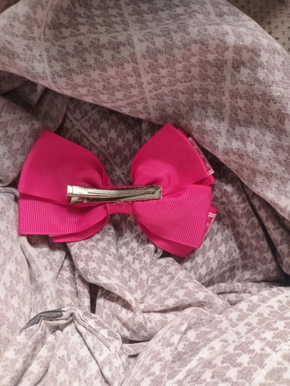 Laço de Cabelo Rosa Brilhante - Grande e Lindo - Foto 2