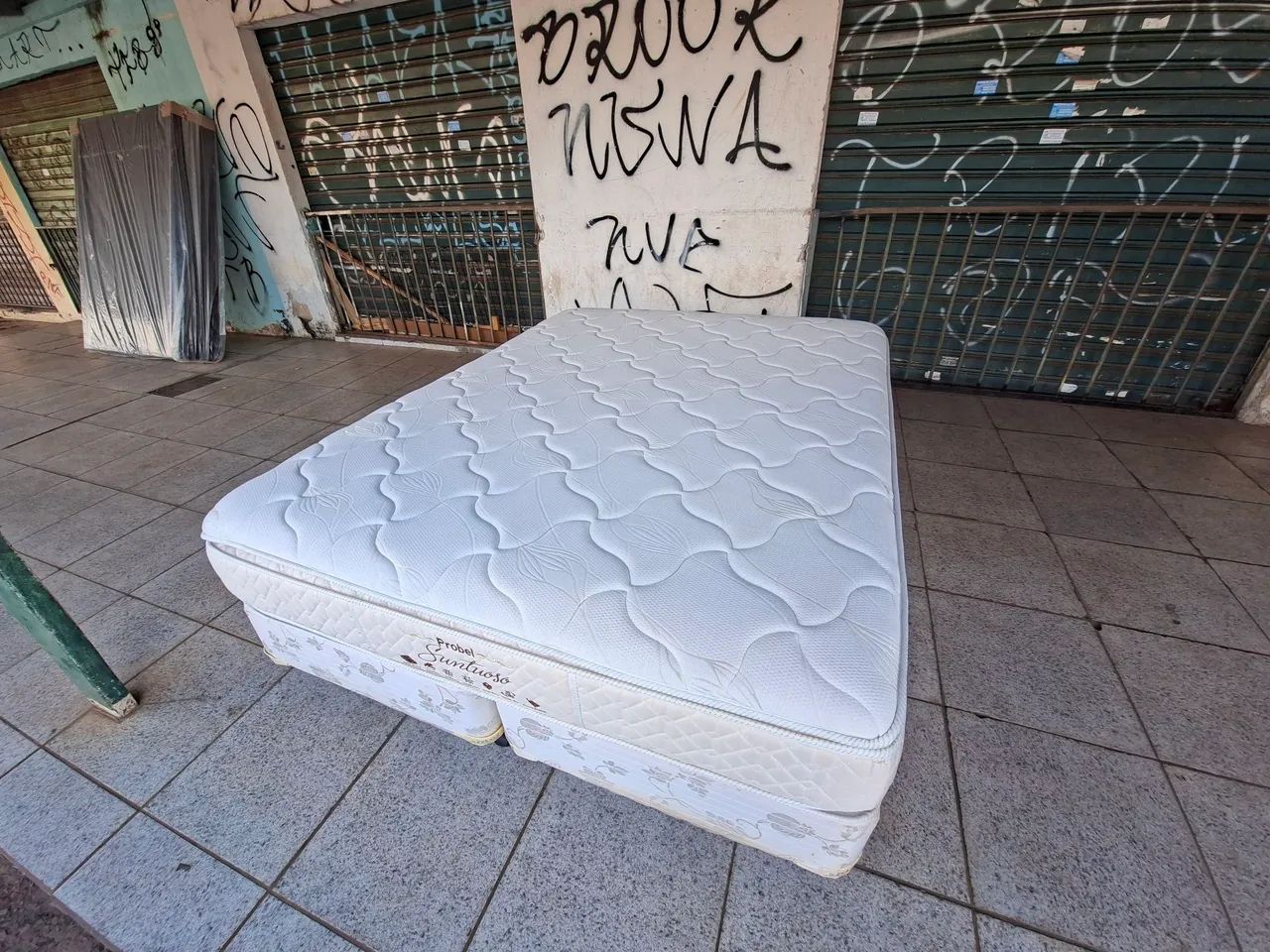 Cama box Queen size colchão probel molas ensacadas bambu  - Foto 4