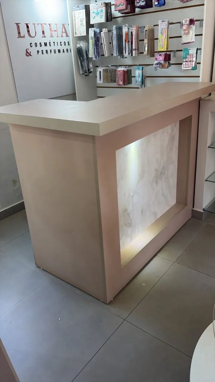 Móveis para loja prateleira e caixa de atendimento  - Foto 5