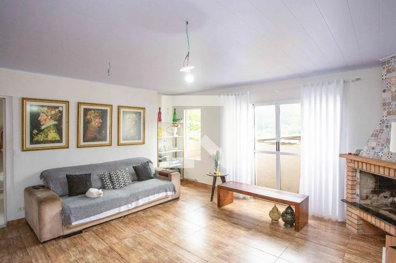 Casa à Venda - Conceição, 3 Quartos, 450 m2