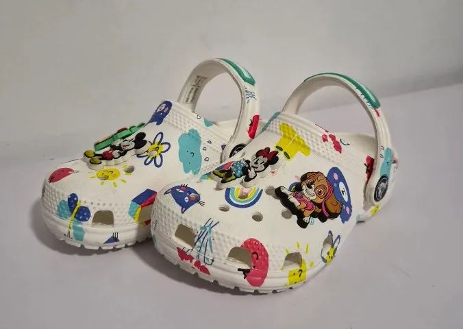 Sandália Crocs Número 10 - Foto 3