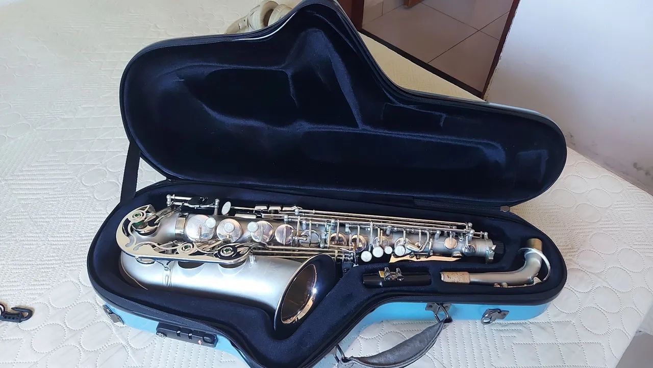 Saxofone  - Foto 3