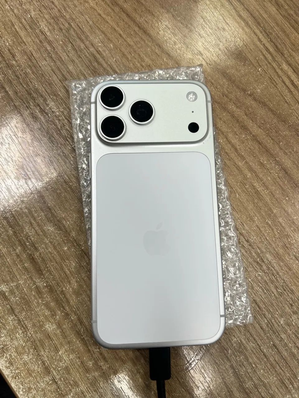 IPHONE 17 PRO MAX // 1TB