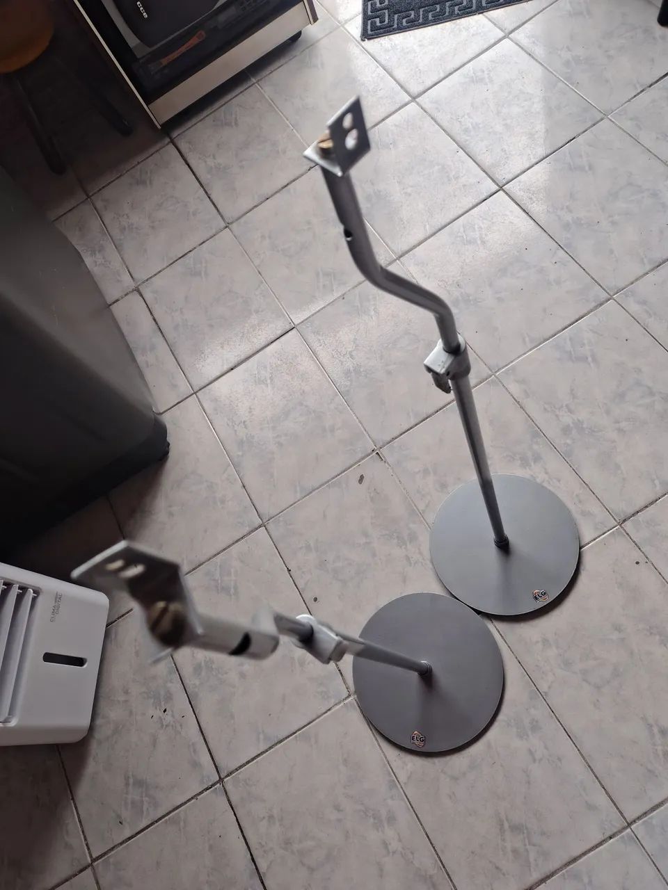 Pedestal para caixinhas de home theather com regulagem  - Foto 3