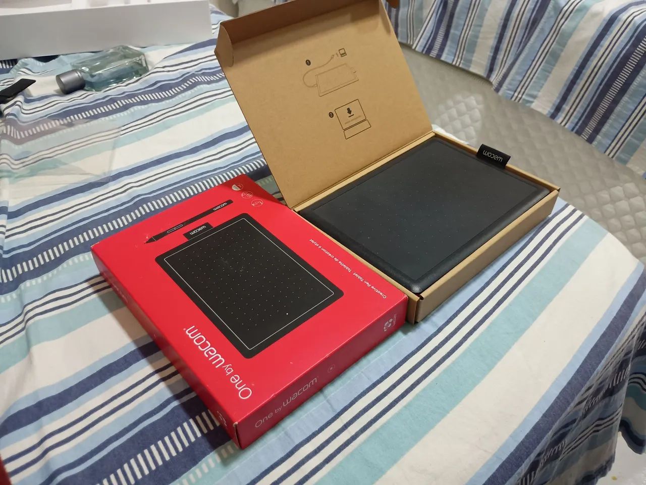 MESA DIGITALIZADORA WACOM ONE CTL472 POUCO USADA