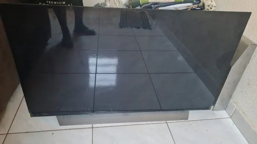 LG OLED 48C1 48" - PARA PEÇAS / CONSERTO