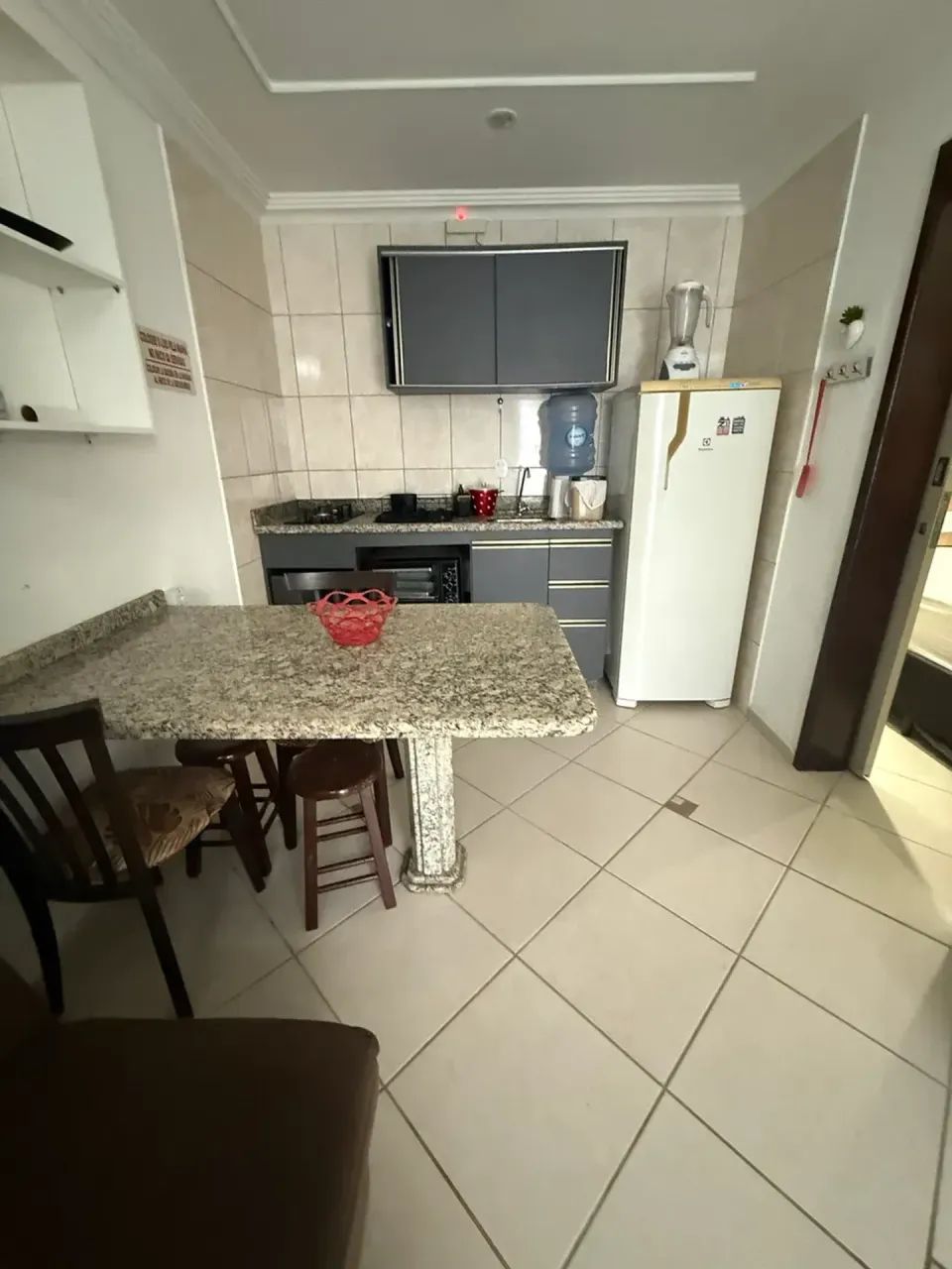 PRÉDIO À VENDA DE FRENTE PARA O MAR  BARRA DA LAGOA | FLORIANÓPOLIS - Foto 3