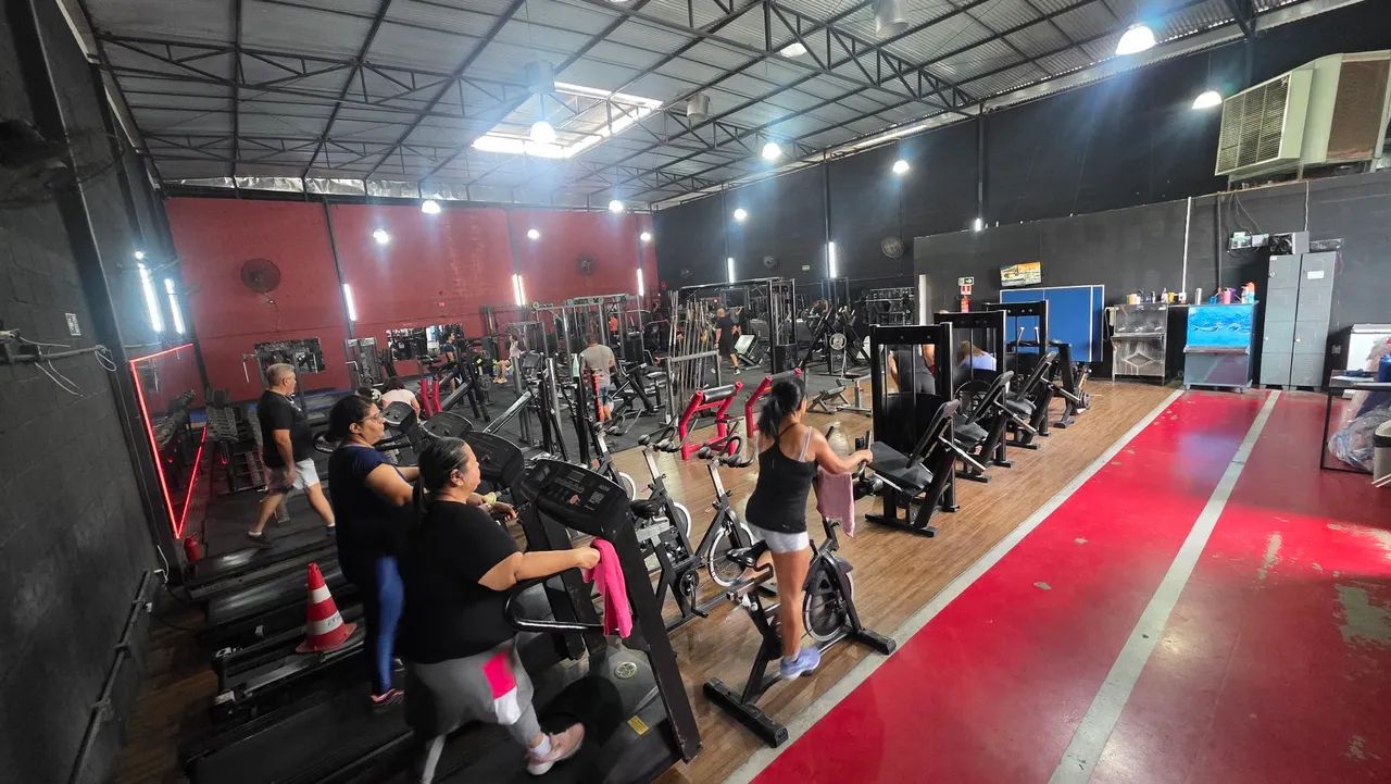 Maquinario academia completa  - Foto 2