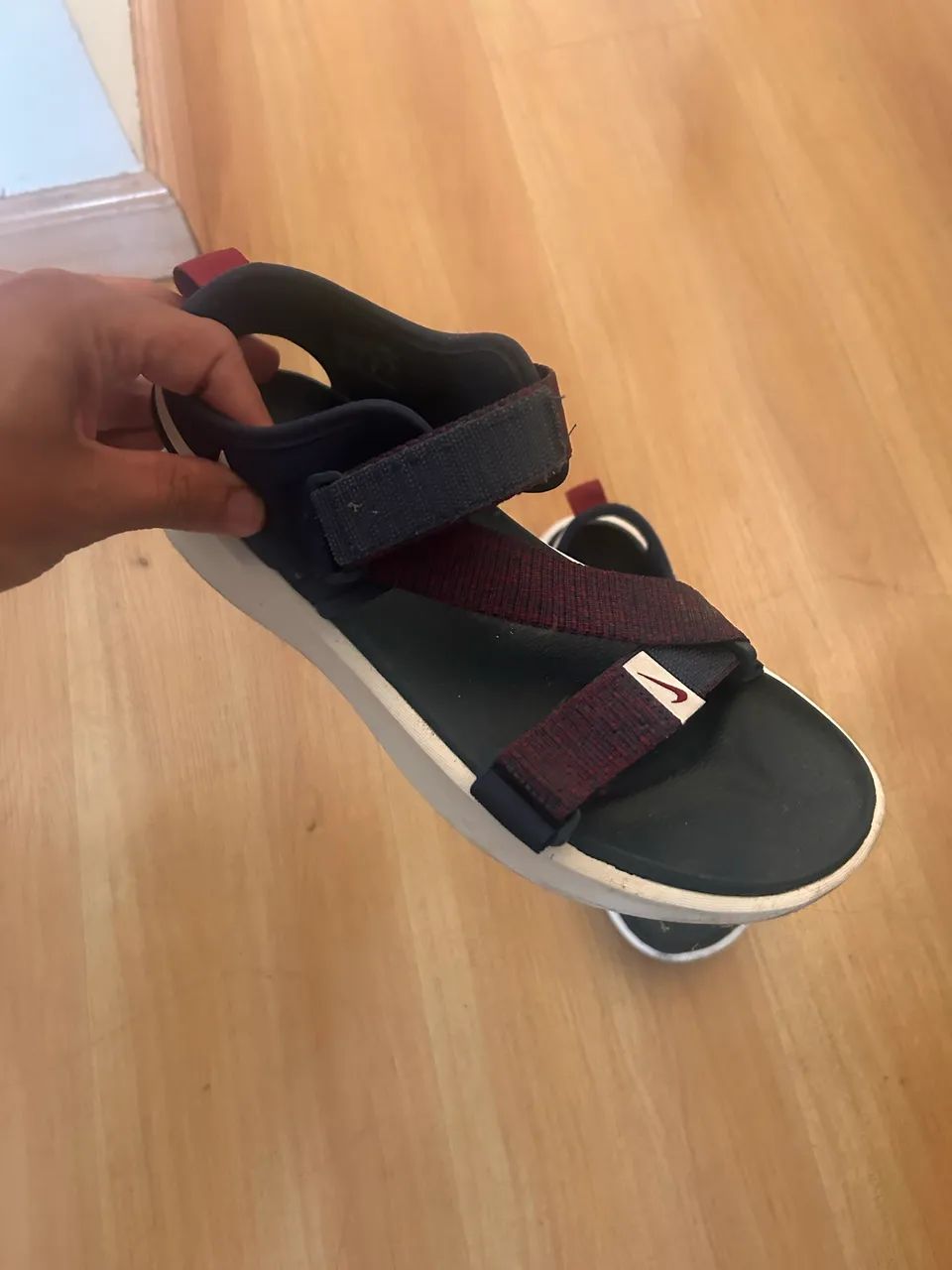 Sandália Nike - Foto 2