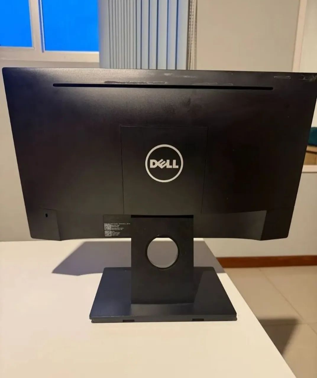 Monitor DELL E1916HF 19"  - Foto 2
