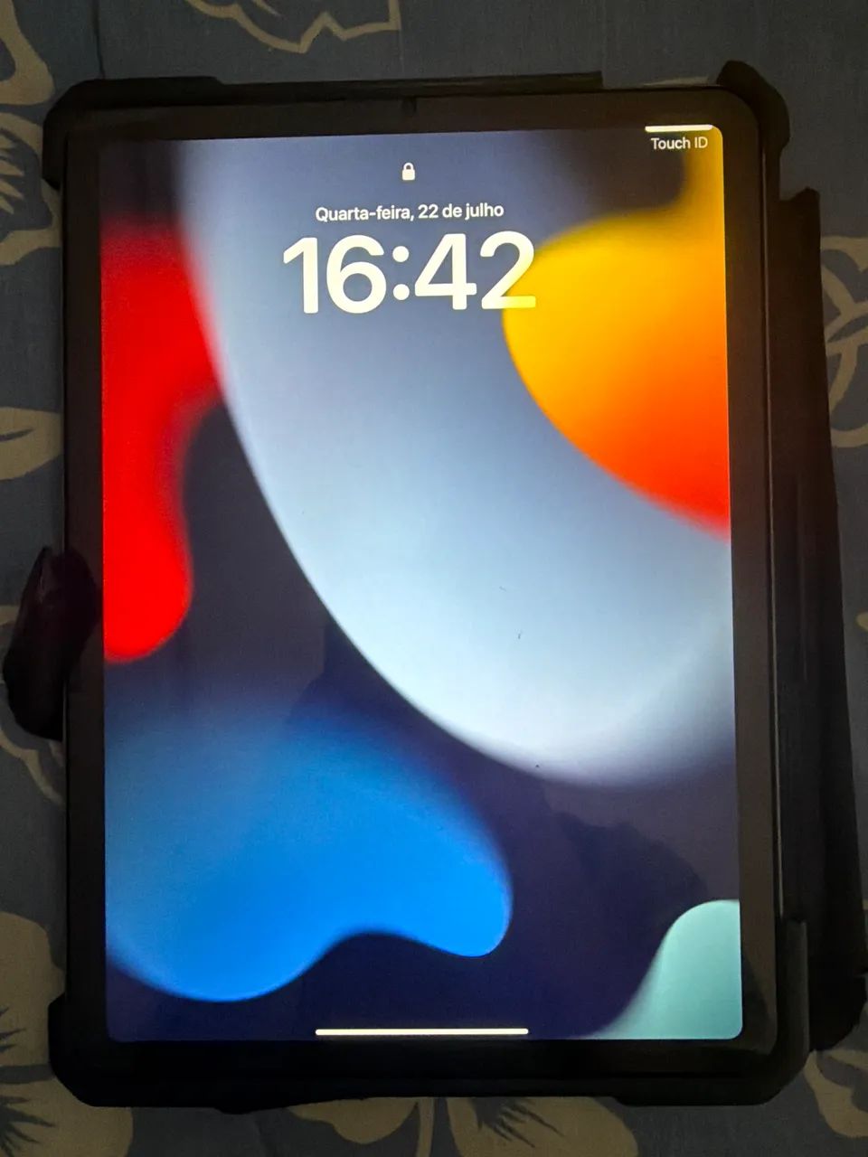 iPad Air 4ª Geração 64GB Cinza Espacial - Ótimo Estado + Capa e Película